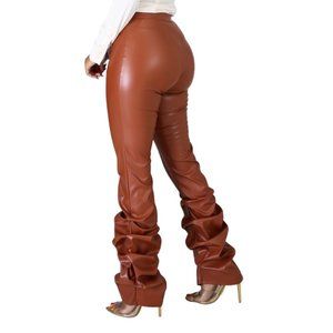 Ruching Forward Faux Leather Pants
